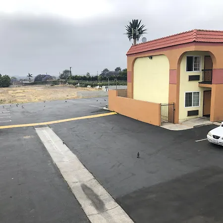 La-Mirage-Inn-Lax-Airport-West-Athens-Exterior