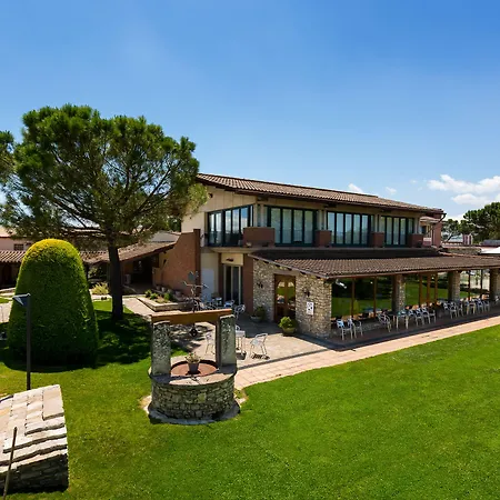 Mas-De-La-Sala-Hotel-Sallent-Exterior