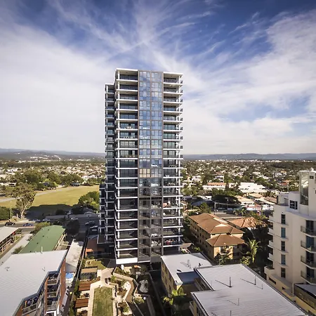 Boardwalk-Burleigh-Beach-Official-Gold-Coast-Exterior