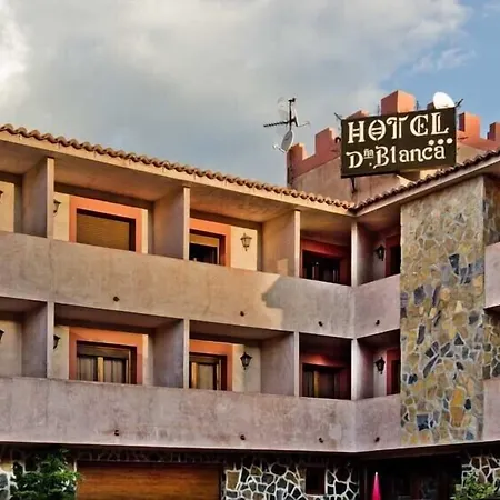 Hotel-Dona-Blanca-Albarracin-Exterior