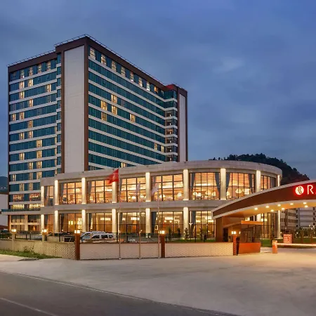 Ramada-Plaza-By-Wyndham-Rize-Hotel-Exterior