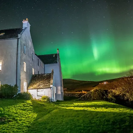 Busta-House-Hotel-Exterior