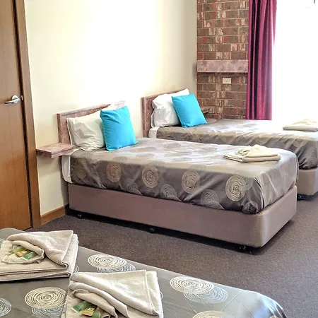 The-Argent-Motel-Broken-Hill-Macro-Details