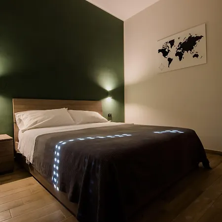 Interno-10-Cavour-Bed-Breakfast-Naples-Room