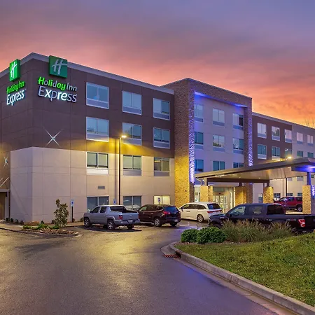 Holiday-Inn-Express-Williamsburg-By-Ihg-Exterior