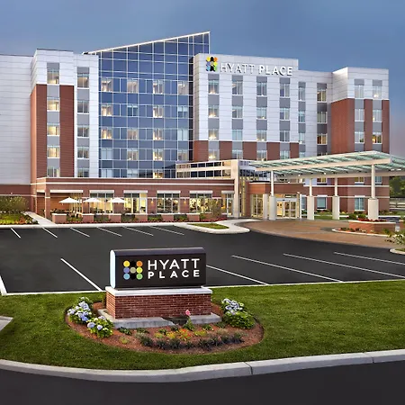 Hyatt-Place-Warwick-Providence-Airport-Exterior