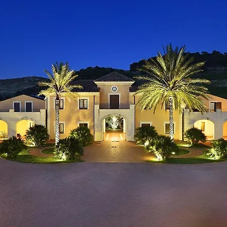 Baglio-Caruana-Cantina-Relais-Montallegro-Exterior