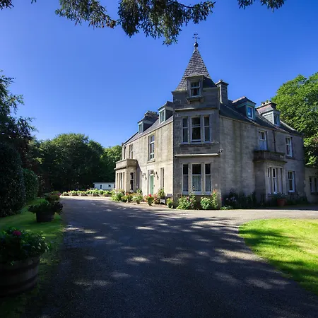 Woodlands-Bed-And-Breakfast-Dornoch-Exterior