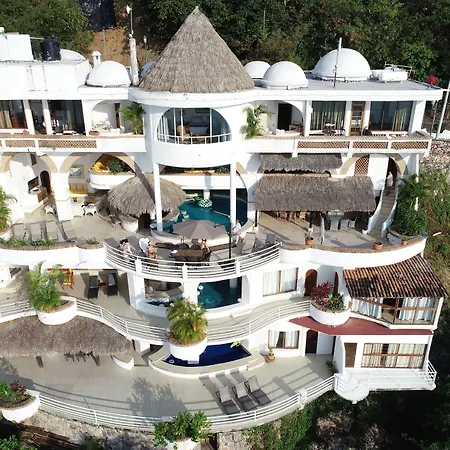 Villa-Azul-Puerto-Vallarta-Exterior