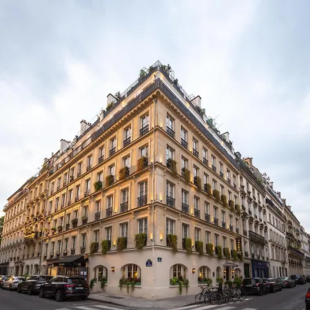 Bonsoir-Madame-Hotel-Paris-Exterior