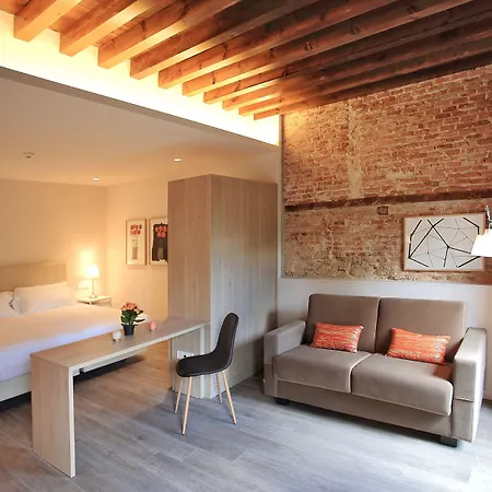 San-Lorenzo-Suites-San-Lorenzo-de-El-Escorial-Room