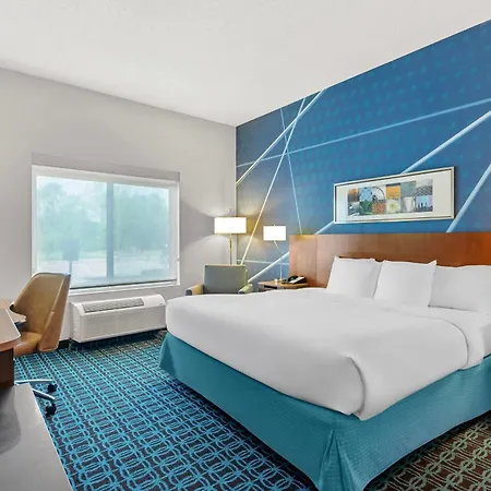 Comfort-Inn-Suites-Berea-Room