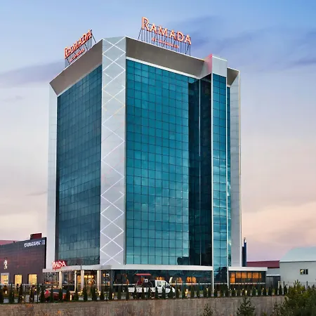 Ramada-By-Wyndham-Sivas-Hotel-Exterior