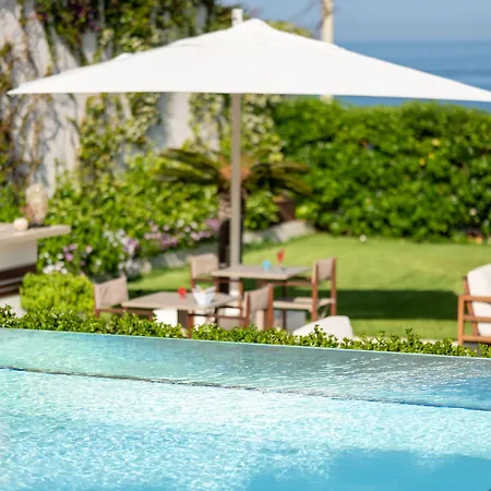 Unico-Boutique-Hotel-DArte-Mondello-Exterior