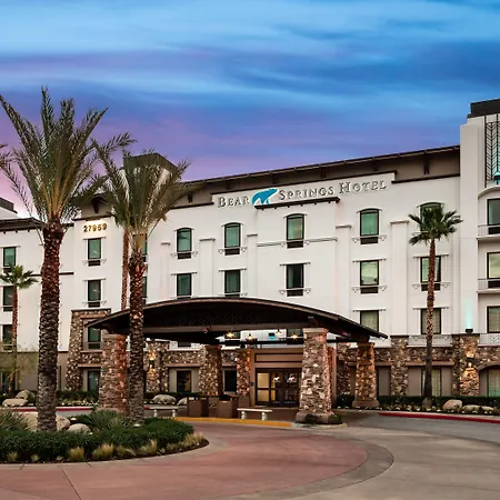 Bear-Springs-Hotel-Highland-Exterior