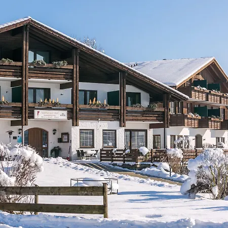 Sulzberger-Hof-Hotel-Exterior