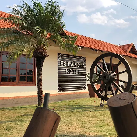 Estancia-Hotel-Jardim-Exterior