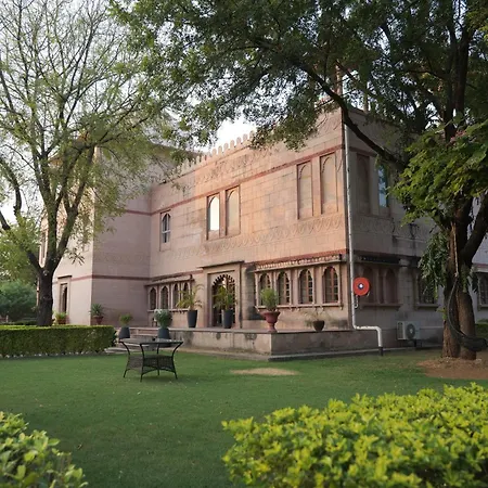 The-Shergarh-Khilchipur-Exterior