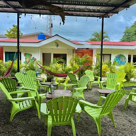 Kalunay-Hostel-Breakfast-Included-Puerto-Viejo-de-Talamanca-Amenities
