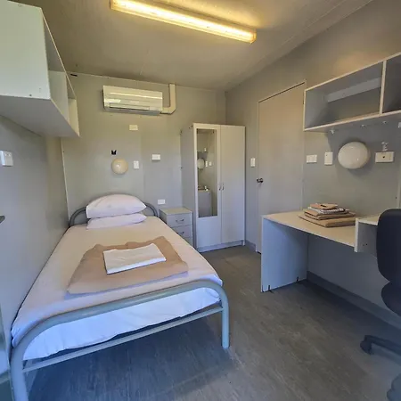 Narangba-Motel-Exterior