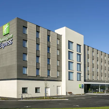 Holiday-Inn-Express-Bridgwater-M5-Jct24-By-Ihg-Exterior