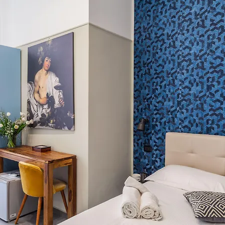 Donna-Lena-Relais-Napoli-Bed-Breakfast-Exterior