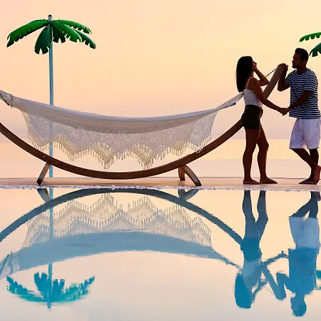 Alexandra-Elegance-Bridging-Generations-Adults-Only-Hotel-Potos-Macro-Details