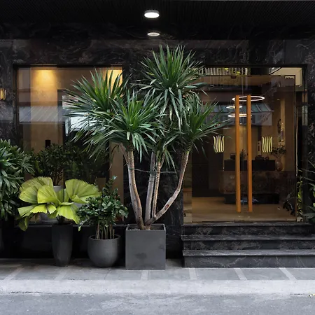 Hadiva-Boutique-Hotel-Da-Nang-Exterior