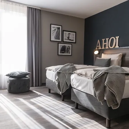 Harbr-Hotel-Ludwigsburg-A-Member-Of-Radisson-Individuals-Room