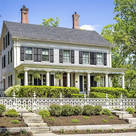 AbigailS-Inn-Camden-Exterior