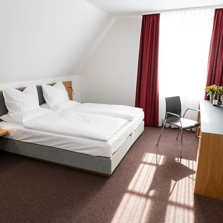Hotel-Kloster-Eberbach-Eltville-am-Rhein-Room