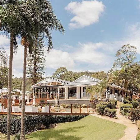 Austinvilla-Estate-Mudgeeraba-Exterior