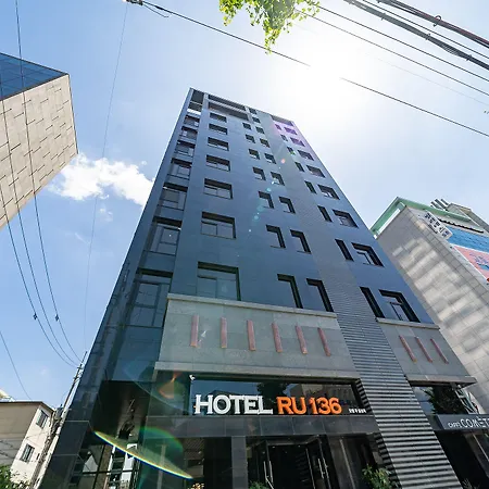Hotel-Ru136-Seoul-Exterior