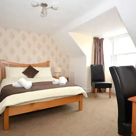 Varis-House-Lerwick-Exterior