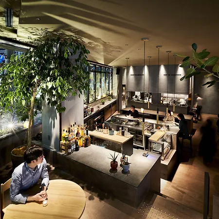 The-Reign-Hotel-Kyoto-Exterior