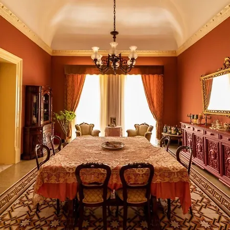 Palazzo-Al-Carmine-Dimora-Storica-Hotel-Castelvetrano-Exterior