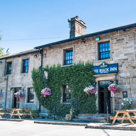 The-Buck-Inn-Buckden-Exterior