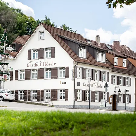 Hotel-Gasthof-Roessle-Weingarten-Exterior
