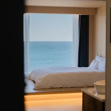 Hygge-Hotel-Seogwipo-Room