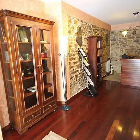 Casa-Suarna-Hotel-Navia-de-Suarna-Room