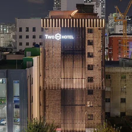 Two-H-Hotel-Busan-Exterior