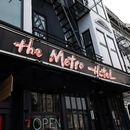 The-Metro-Hotel-San-Francisco-Exterior
