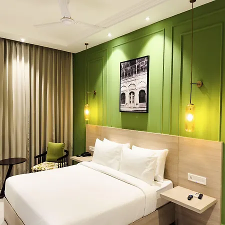 Hotel-Wonder-Hills-Har-Ki-Pauri-Road-Haridwar-Room