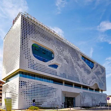 Lds-Hotel-Belgrade-Exterior