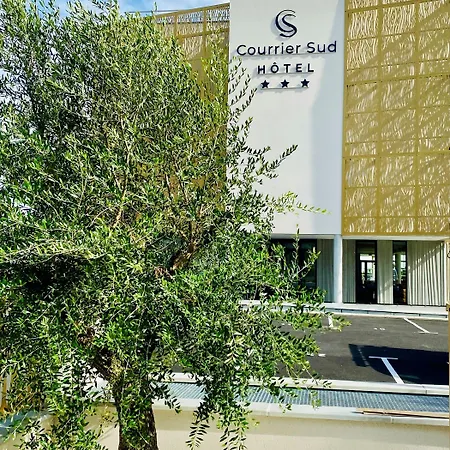 Courrier-Sud-Hotel-Quint-Fonsegrives-Exterior