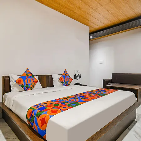 Celebrate-Inn-Indore-Beds