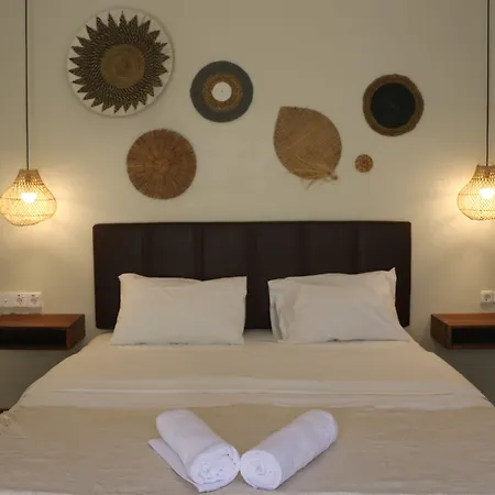 Vogelkopf-Resort-Tapokreng-Beds