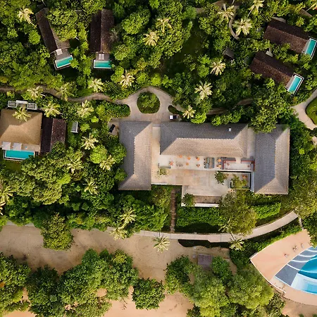 Villa-Escape-Burasari-Phuket-Exterior