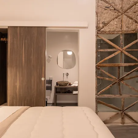 Dimora-Rhea-Bed-Breakfast-Salerno-Room