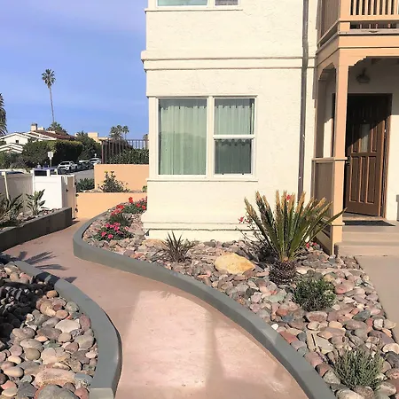 Casa-De-La-Playa-Hotel-La-Jolla-Exterior